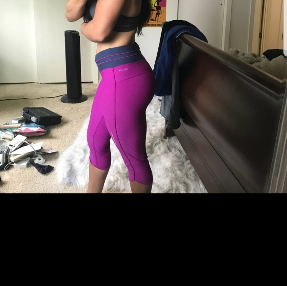 Nike pro workout leggings